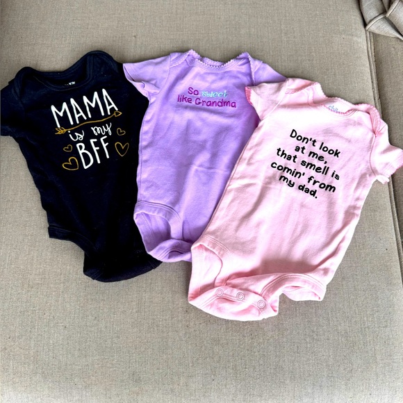 Onesie Bundle of 3, Short Sleeve, Size 3-6 Months - Picture 1 of 10